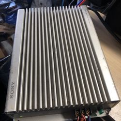 Old School Sony XM-4040 4/3/2 Channel Power Amplifier
