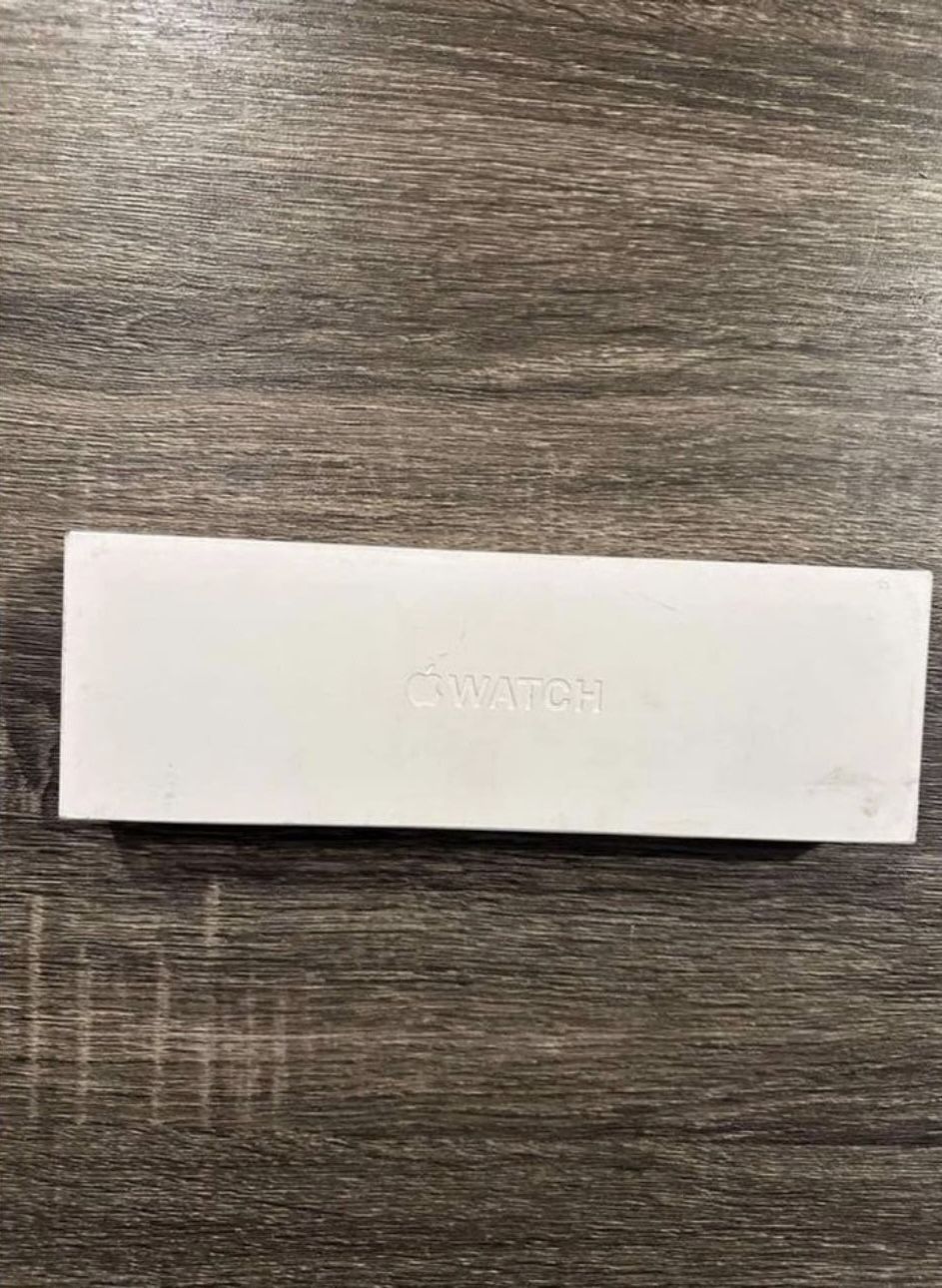 Brand New Original Apple Watch S9 41MM WIFI GPS - $340 FIRM