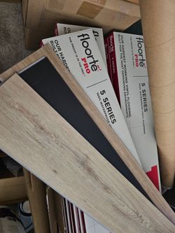 Floortè Pro Waterproof Luxury Vinyl Plank Flooring