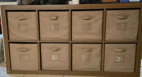 Chest with cubies