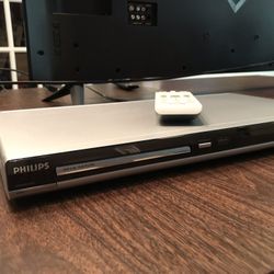 Philips DVP5140 Multiformat DVD Player with DivX, MP3, Windows Media Support 