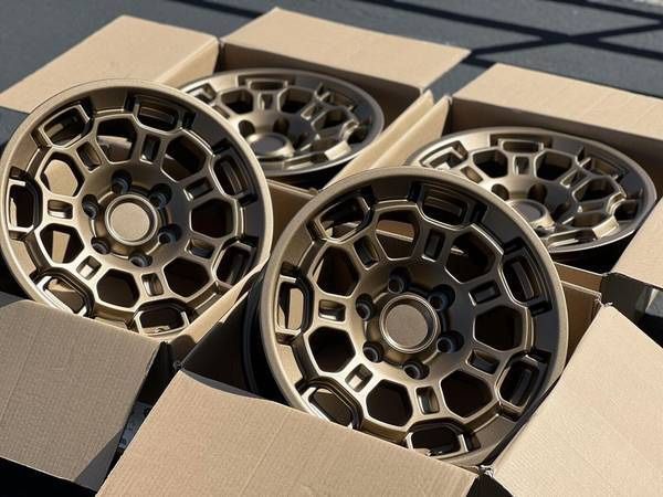 NEW 18” Wheels 6x139.7 Rims and Tires 5x150 Toyota Tundra Sequoia TRD PRO 4runner Tacoma Tundra Sequoia FJ Lexus GX460 Chevy Tahoe Silverado GMC Yukon
