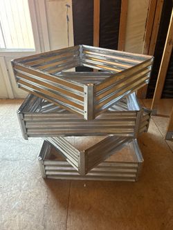 Metal Garden Boxes