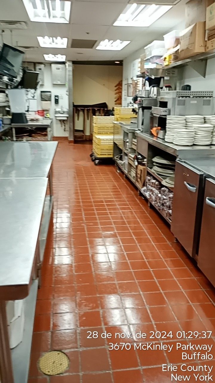 Restaurant Cleaning and Commercial Cleaning