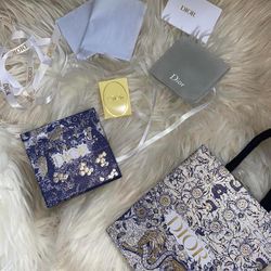 Dior Shopping Bag For Jewelry And Small Gifts