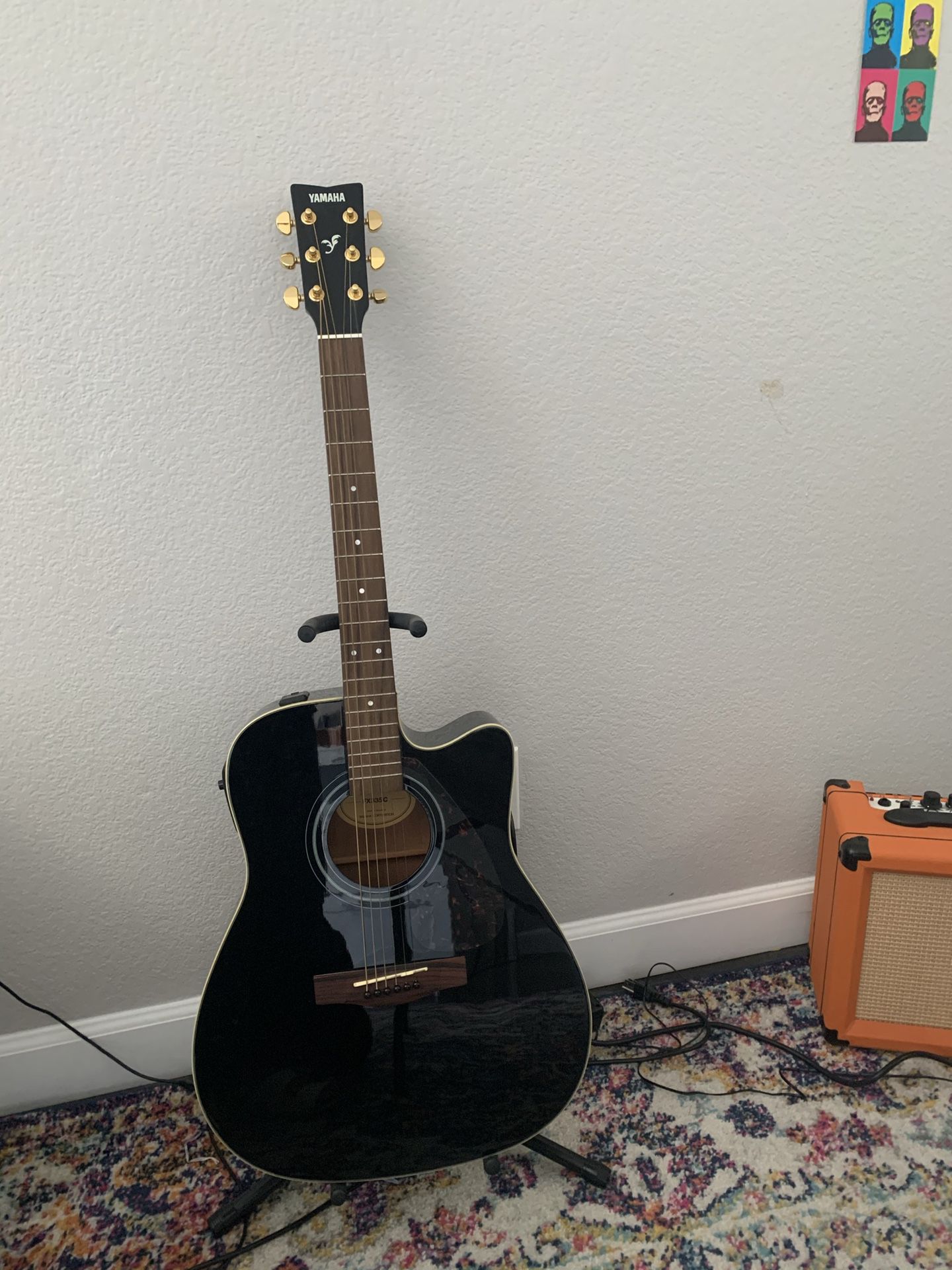 Yamaha FX335C Electric Acoustic Guitar - Free Bag