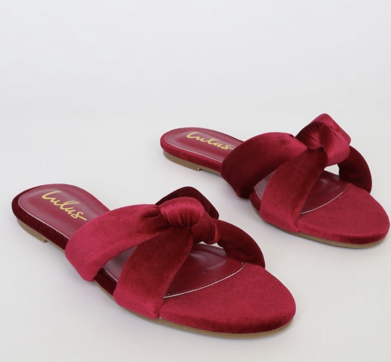 Red Wine Flats Sandals , Size:7 New! Price :18