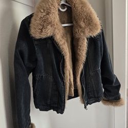 Giacca Denim woman's Jacket with Faux Fur Lining & Collar ( medium) 🧥