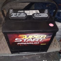 SuperStart Premium  12 Volt  Auto/Truck Battery