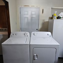 SET WASHER AND DRYER KENMORE GOOD CONDITION LARGE CAPACITY HEAVY DUTY DELIVERY AVAILABLE FOR EXTRA FEE WE DO REPAIRS 