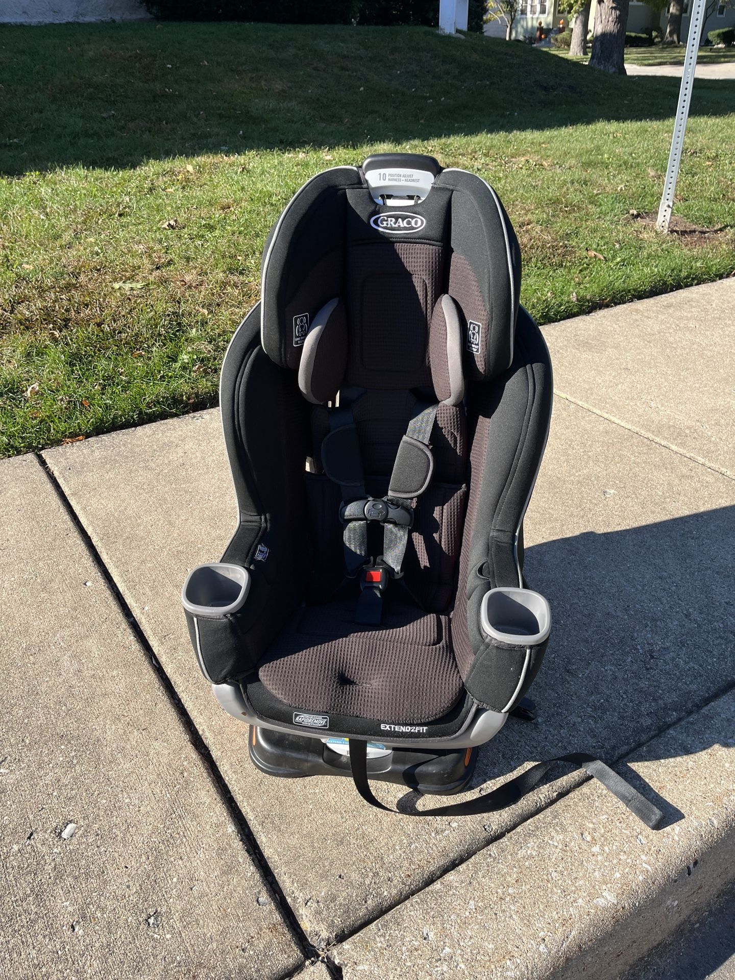 Graco Extend2Fit Car seat Used Clean Like New
