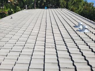 Roof  Repair. Maintenance 