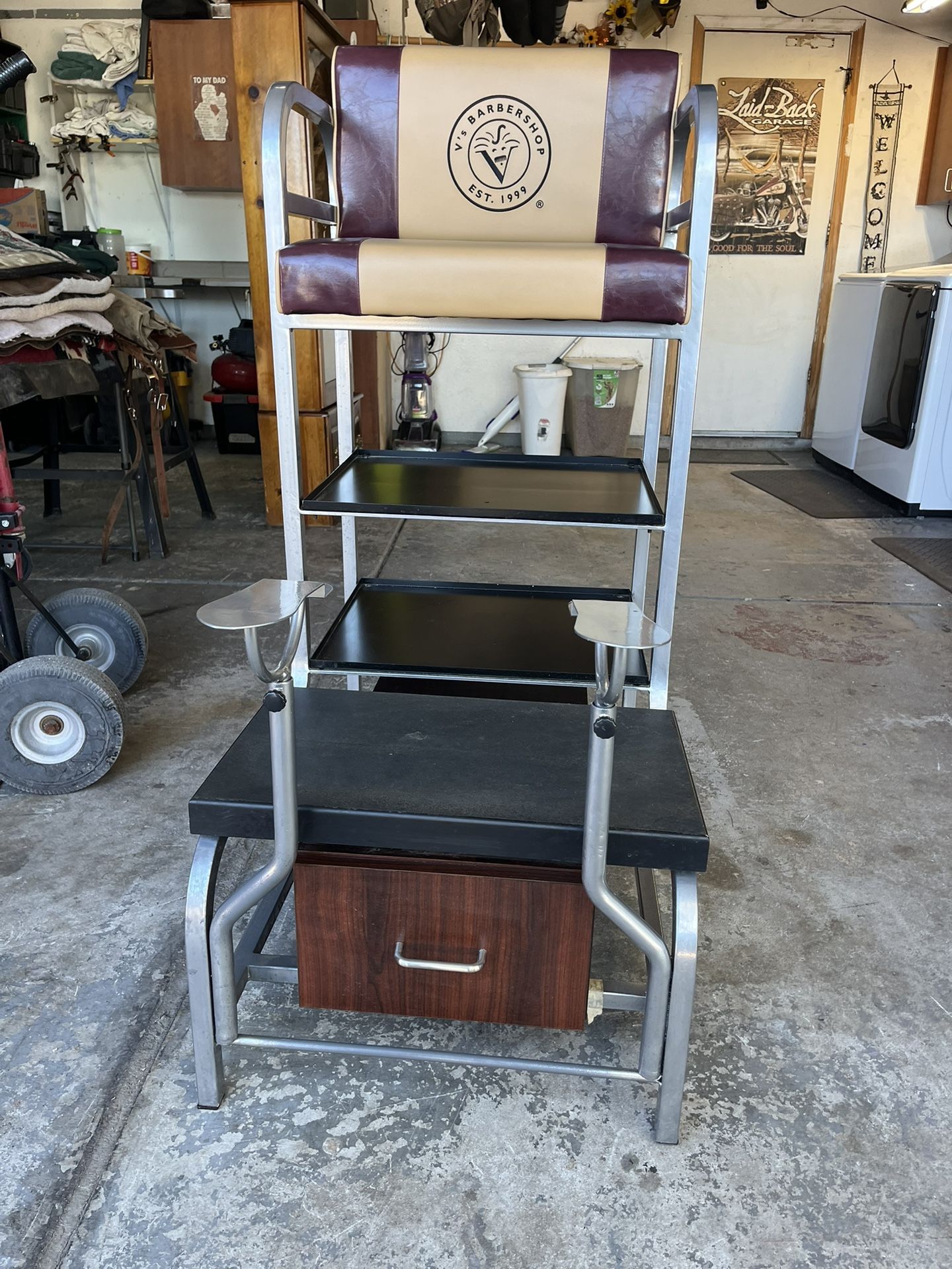 Shoe Shine Chair