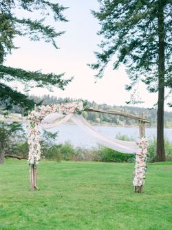 Large arch floral decor