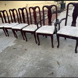 Dine chairs      Sillas  estilo colonial