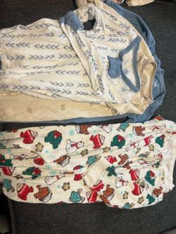 Target baby clothes Bundle (NB- 6 months)