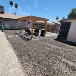 Pavers And Turf 
