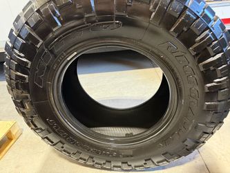 Nitto Ridge Grappler 35x12.50R17LT