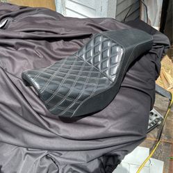 Dyna Seat 