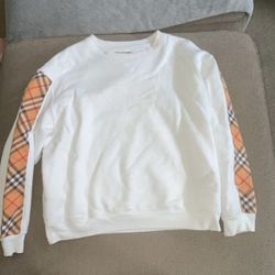 Burberry crew neck