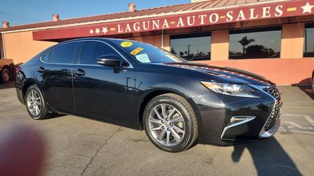 2016 Lexus ES