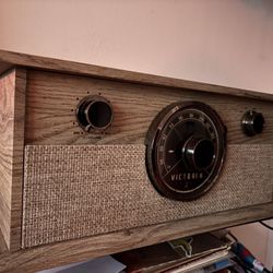 Victrola Record, Radio, Bluetooth, And AUX!