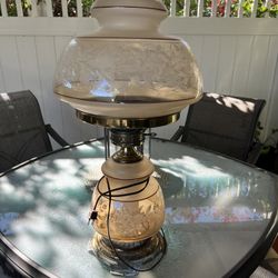 Vintage Quoizel Lamp 