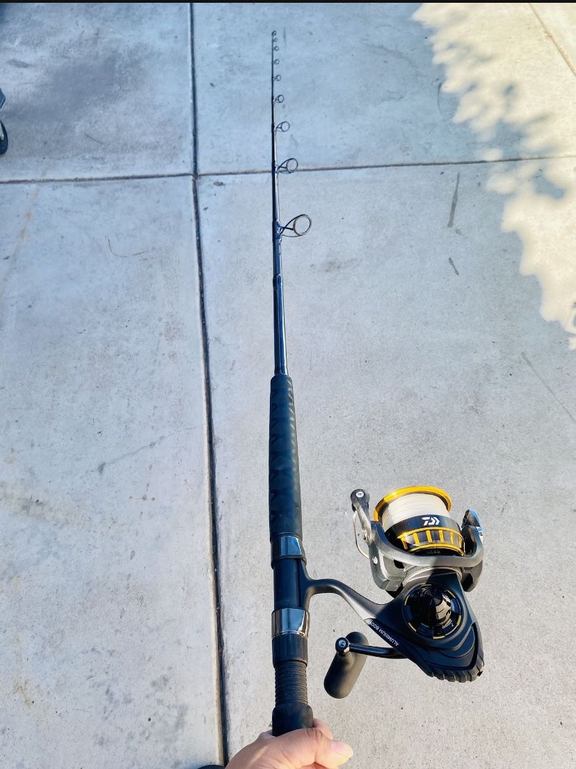 Fishing Rod Combo With DAIWA BG5000 Fishing Reel $300