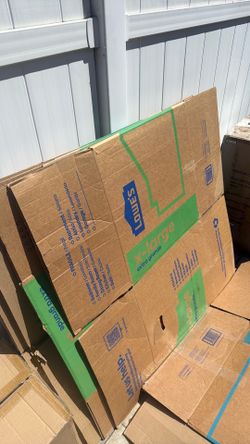 Moving Boxes 📦