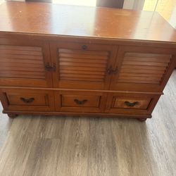 Cedar Chest With drawer 