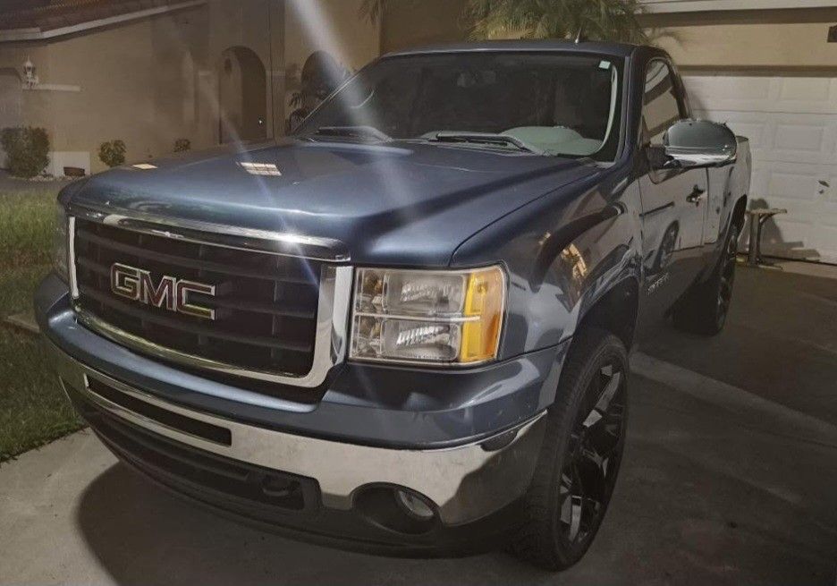 2011 GMC Sierra