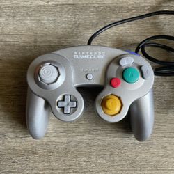 Silver Nintendo GameCube Controller 