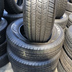 SET 255/70/18 MICHELIN SEMI NEW 95%TREAD LIFE $300 PRICE INCLUDES PROFESSIONAL ISTALATION AND TAX