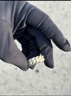 10k Diamomd Cuban ring natural