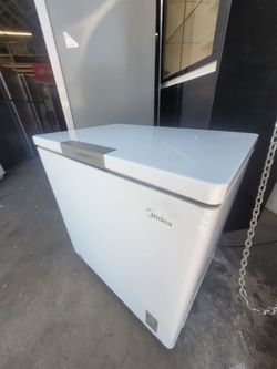 Midea freezer