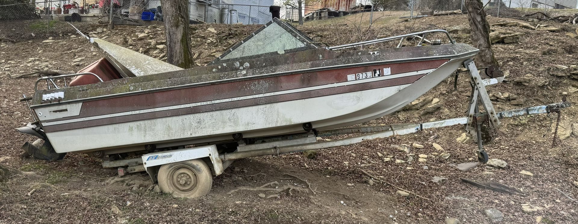 1977 Runabout Boat