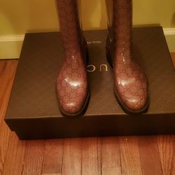 Authentic Women Gucci Boots 