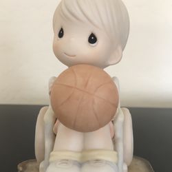 Precious Moments Figurines Collection 