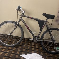 Vintage Trek ZX 9500 Frame