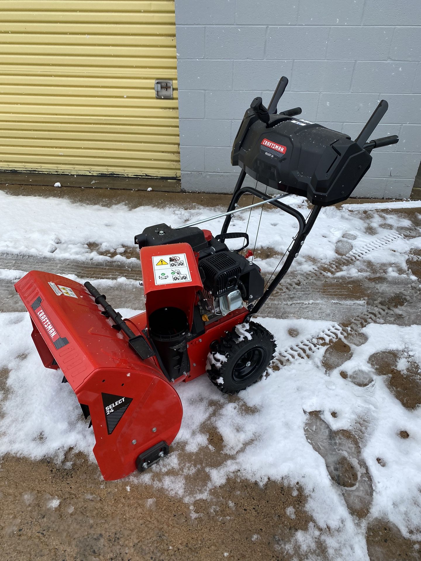 24” Craftsman Snowblower 