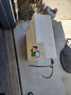 Coleman 5 gallon Rv Water Tank $30