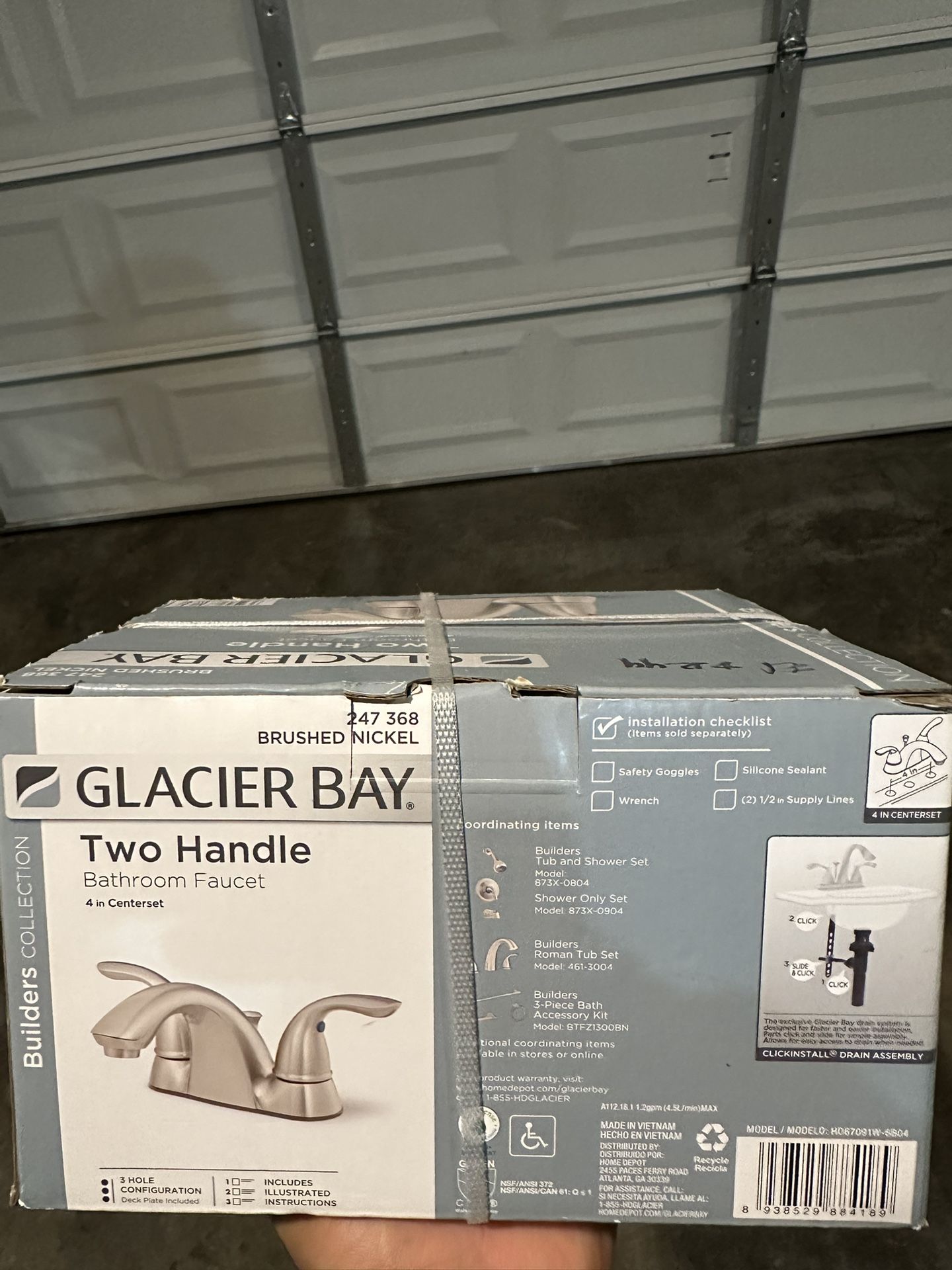 Bathroom Faucet in Brushed Nickel