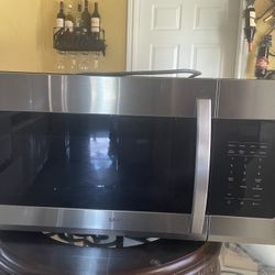 Big Samsung Microwave 