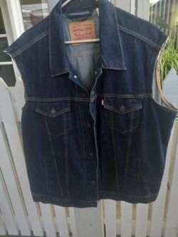 Levis vest 2XL