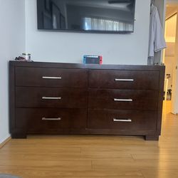 Dark Walnut / Cappuccino Wood Dresser