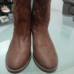 Brand New Boots Size 8.5