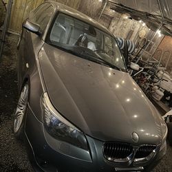 BMW 2008 550i