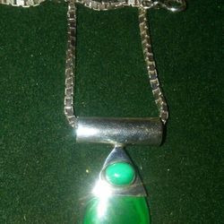 Jade With Chain.sterling silver Italy