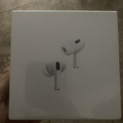 airpod pro 2 (BEST OFFER TAKES IT)