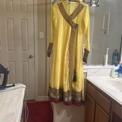 Indian / Pakistani Dress 